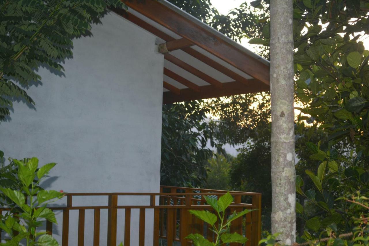 Racy Nature Cottage Ella Exterior photo